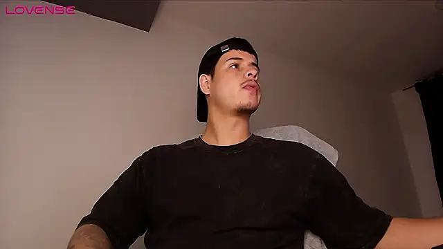 Snapshot of BjornSteel chatting on 02.04.26 BjornSteel online show from 02.04.26