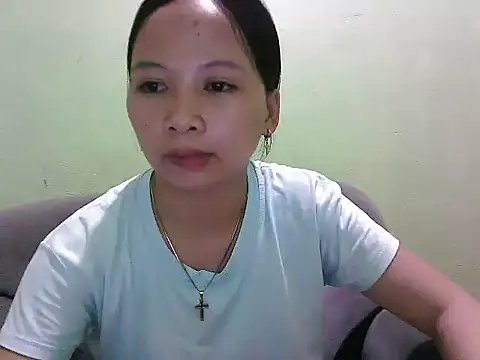 Snapshot of pinay_sweety23 chatting on 02.13.26 pinay sweety23 online show from 02.13.26