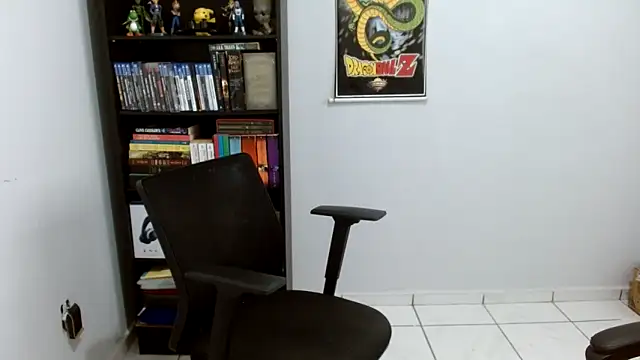 m-mandy online show from 04.15.26