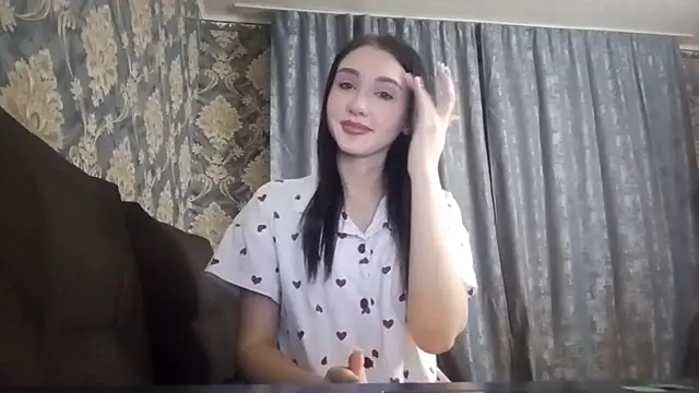 Snapshot of Anberri chatting on 02.13.26 Anberri online show from 02.13.26