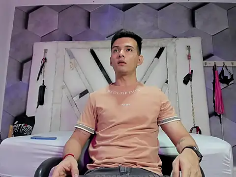 GoldenBoyM online show from 05.28.26