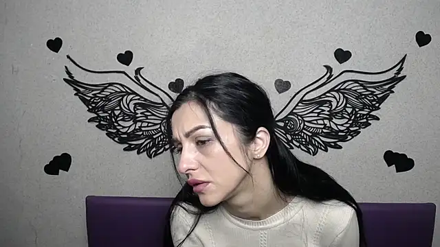 EvaClarkk online show from 04.07.26