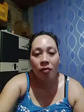 Snapshot of May_Bombs chatting on 06.25.26 May Bombs online show from 06.25.26