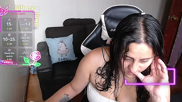 MeliisaRobers online show from 04.05.26