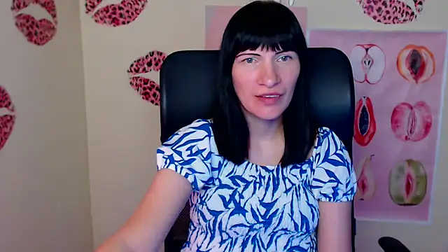 Snapshot of Rosalinda_ro chatting on 05.21.26 Rosalinda ro online show from 05.21.26