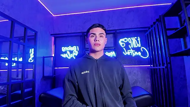 Snapshot of FemNoa chatting on 02.23.26 FemNoa online show from 02.23.26