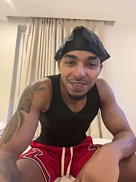 Snapshot of PimpDante chatting on 06.18.26 PimpDante online show from 06.18.26