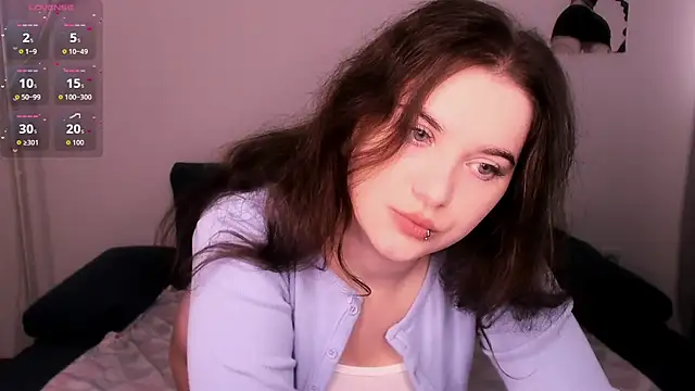 chloe dashh online show from 04.10.26