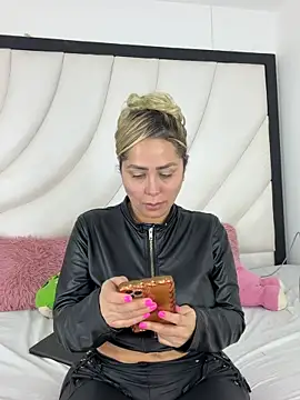 Snapshot of Angelicalove07 chatting on 02.18.26 Angelicalove07 online show from 02.18.26