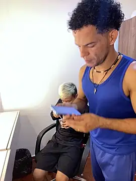 MaxyRyan online show from 03.28.26