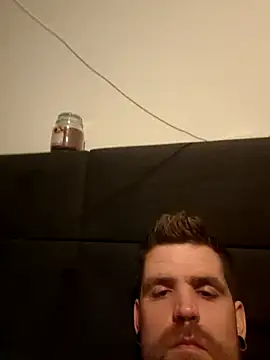 Snapshot of Bashard chatting on 02.18.26 Bashard online show from 02.18.26