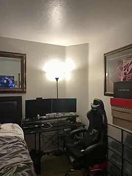 Snapshot of austincummings chatting on 03.29.26 austincummings online show from 03.29.26