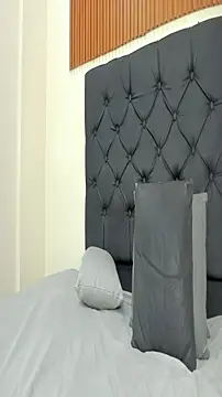  Daarcy  online show from 03.26.26