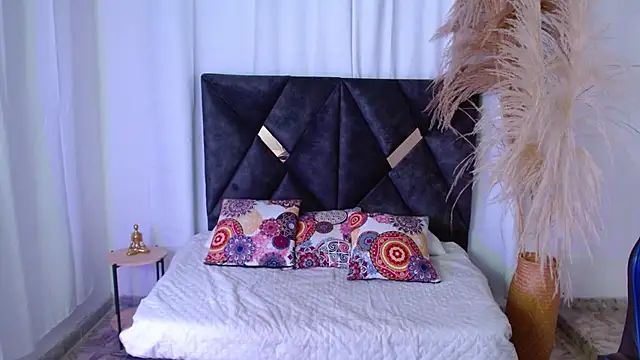 Snapshot of nikoo_18 chatting on 02.23.26 nikoo 18 online show from 02.23.26