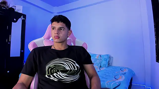 Snapshot of Adrian_Prime_ chatting on 03.02.26 Adrian Prime online show from 03.02.26