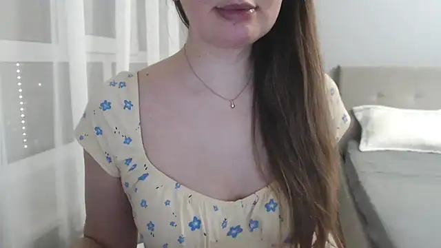 Snapshot of Tasiya chatting on 07.22.26 Tasiya online show from 07.22.26