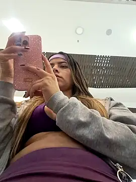  as una77 online show from 04.08.26