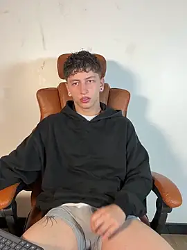 ARON LUXX online show from 03.16.26