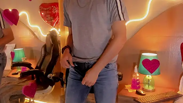 Christian Foxx online show from 02.14.26