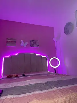 SofiaSiren online show from 04.11.26