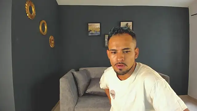 Snapshot of neyder_sanz chatting on 03.03.26 neyder sanz online show from 03.03.26