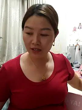 Snapshot of Jennie_dogy chatting on 05.06.26 Jennie dogy online show from 05.06.26