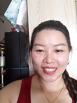 Snapshot of Jennie_dogy chatting on 06.06.26 Jennie dogy online show from 06.06.26