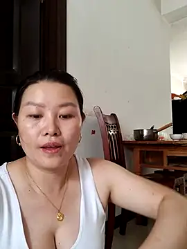 Jennie dogy online show from 08.02.26