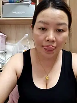 Jennie dogy online show from 08.03.26