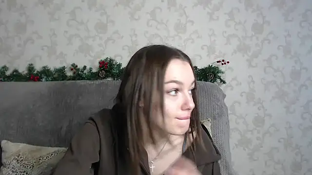 Snapshot of CandyGyrl chatting on 02.12.26 CandyGyrl online show from 02.12.26