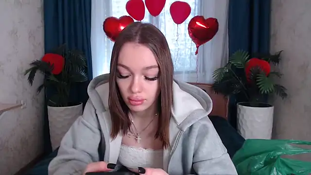 Snapshot of CandyGyrl chatting on 02.26.26 CandyGyrl online show from 02.26.26