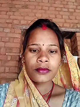 Snapshot of Hot_ree64 chatting on 02.18.26 Hot ree64 online show from 02.18.26