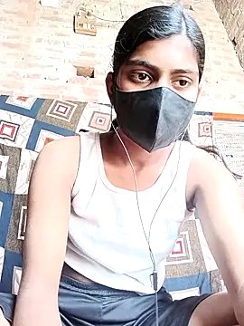 Khushi Roy online show from 03.12.26