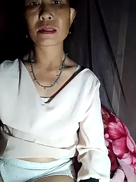 witch-xx online show from 04.13.26