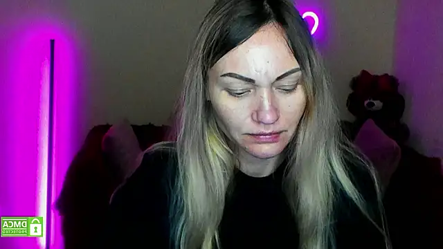 Snapshot of BlondMikey22 chatting on 02.13.26 BlondMikey22 online show from 02.13.26