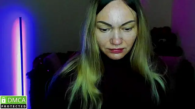 Snapshot of BlondMikey22 chatting on 03.04.26 BlondMikey22 online show from 03.04.26