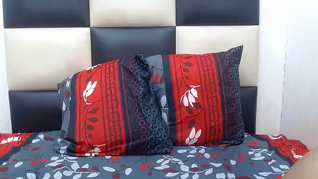 MatureTemptress online show from 03.22.26