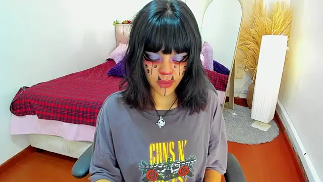 Snapshot of Nahemot_sadish chatting on 02.24.26 Nahemot sadish online show from 02.24.26