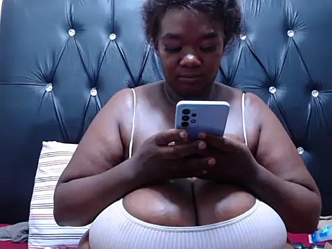 MissConniexxx online show from 02.07.26