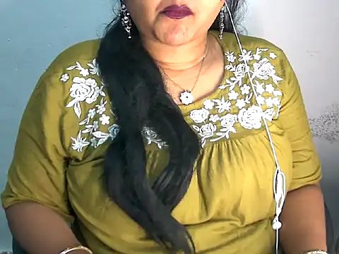 Saniya K2 online show from 04.24.26