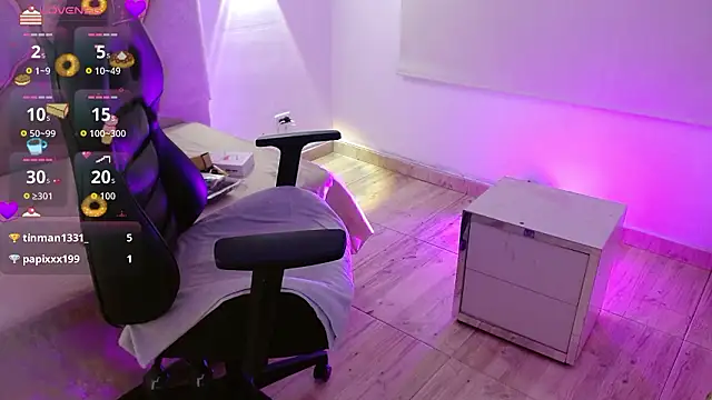 Sashaa tay online show from 02.25.26