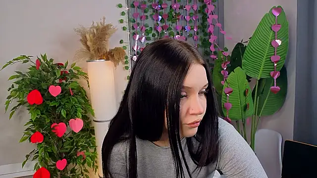 RoxannRunk online show from 02.17.26