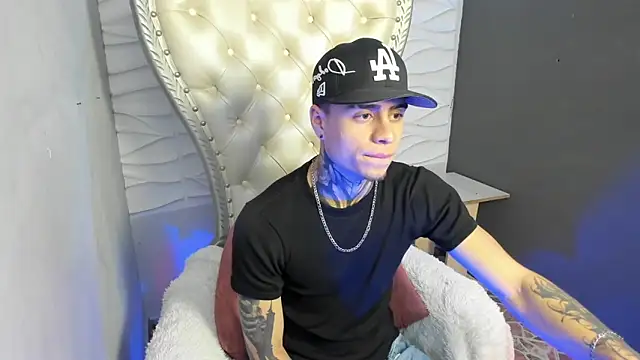 Snapshot of acxel_prescot chatting on 02.25.26 acxel prescot online show from 02.25.26