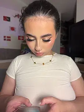 Snapshot of Sofiia_Vegaa chatting on 06.22.26 Sofiia Vegaa online show from 06.22.26