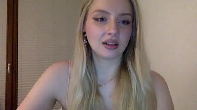 MayaWetDream online show from 03.30.26