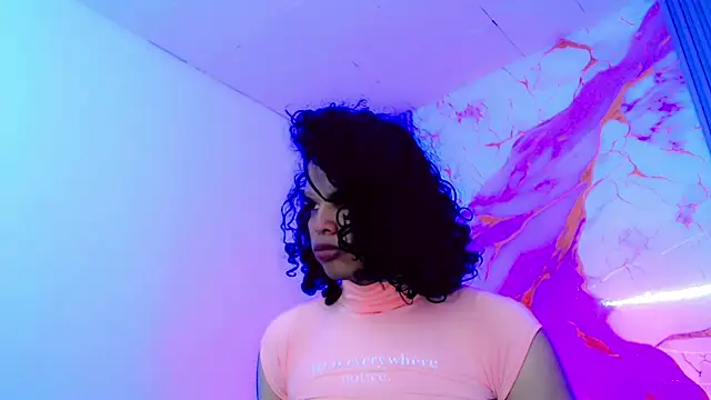 Snapshot of Zonce_shimer chatting on 05.05.26 Zonce shimer online show from 05.05.26