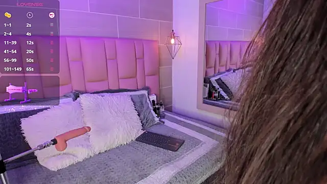 Naomi-Thompson online show from 02.28.26