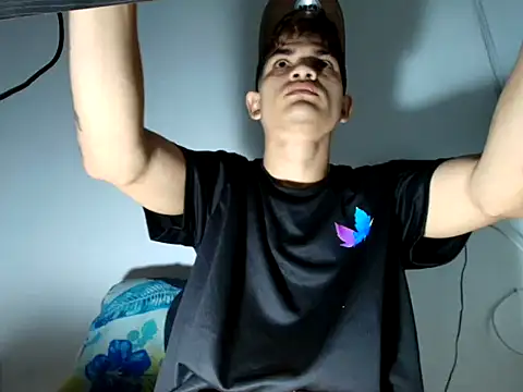 Jesshot bigcock20cm online show from 03.19.26