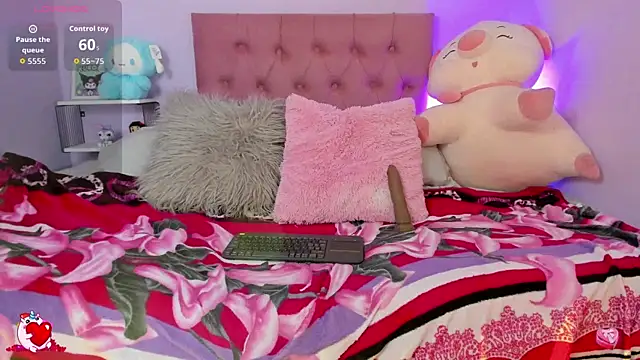 Snapshot of SophieAdamst chatting on 03.03.26 SophieAdamst online show from 03.03.26