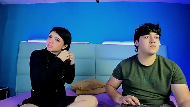 EmilyAndAndrew online show from 02.10.26